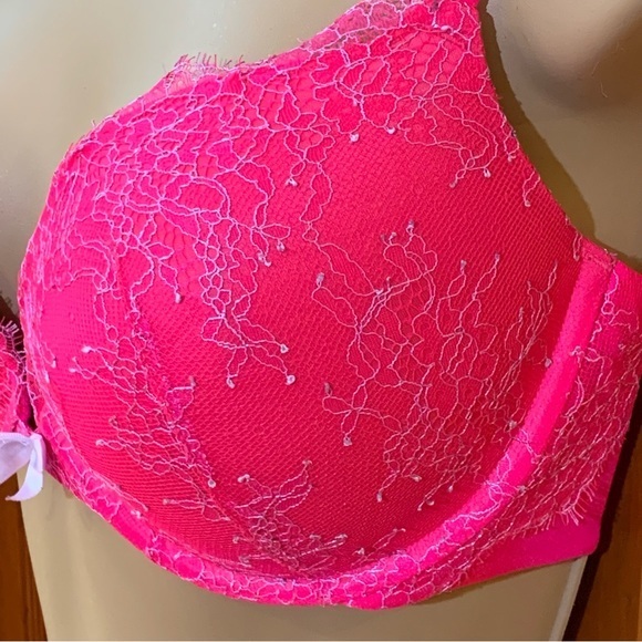 Victoria’s Secret Very Sexy Pink Push-up Bra 32DDD - Picture 4 of 9